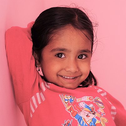 Kleines Mädchen beim FSJ Indien