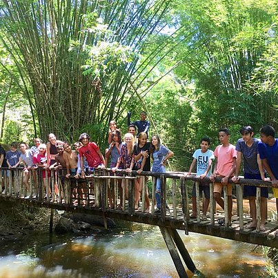 Schulausflug am Fluss im FSJ Schule in Brasilien