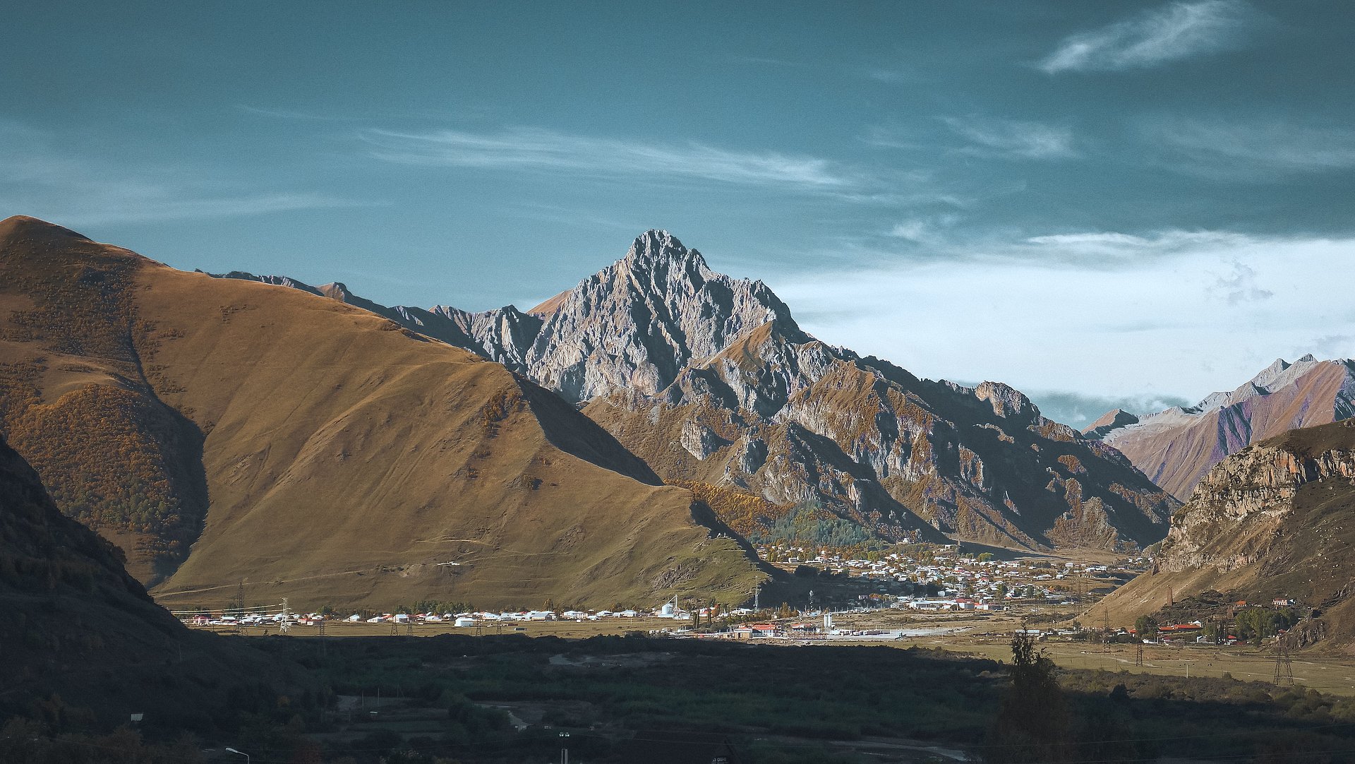 Berge beim FSJ in Georgien.