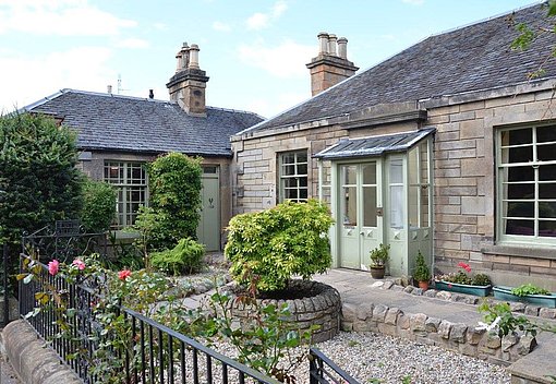 Kleines Haus der Camphilleinrichtung "Tiphereth" beim FSJ in Schottland