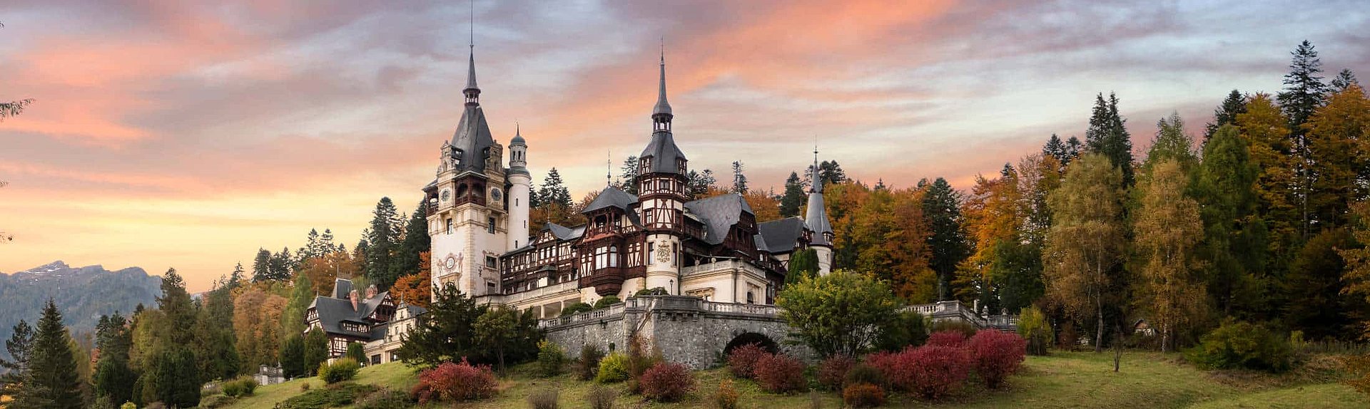 Burg und Sonnenuntergang beim FSJ Rumänien