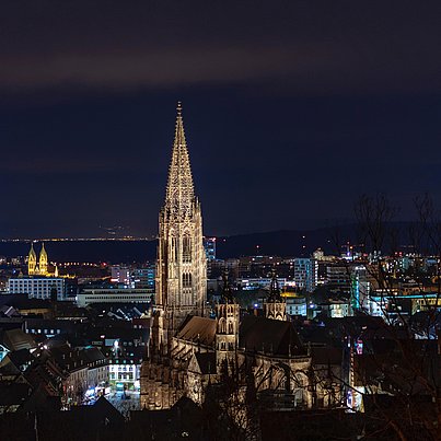 Freiburg bei Nacht beim FSJ in Baden-Württemberg