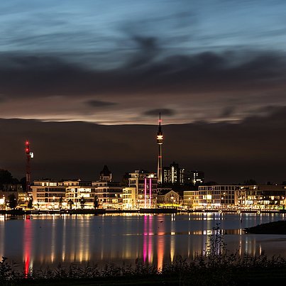 Stadt bei Nacht beim FSJ in Dortmund