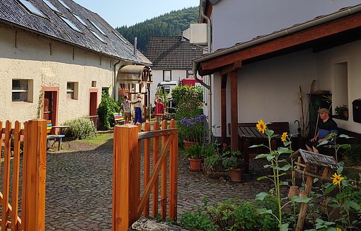 Eingangstor beim FSJ in Rheinland-Pfalz