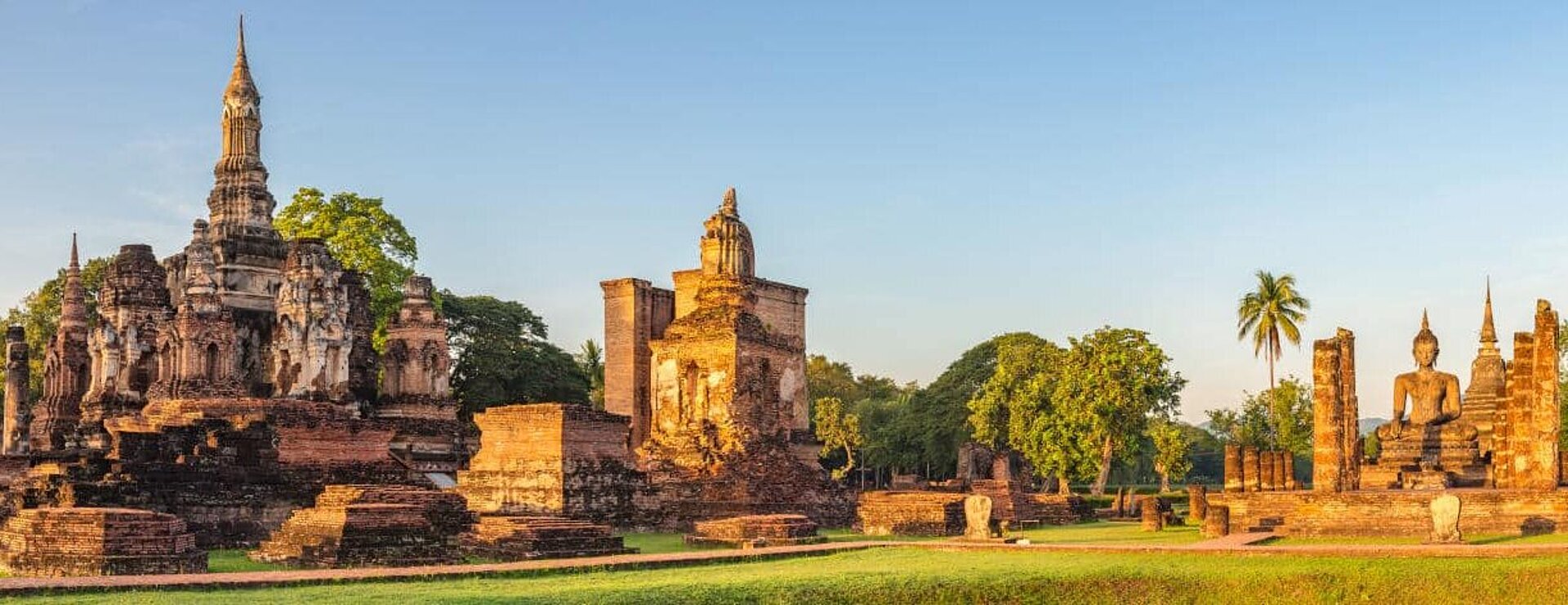Thailändischer Tempel im FSJ Thailand