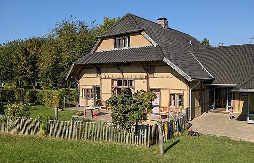 Rosanes Haus und Garten eines Kindergartens beim FSJ in Mönchengladbach