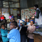 Schulklasse in Mukuru, Nairobi, Kenia Schulklasse in Mukuru